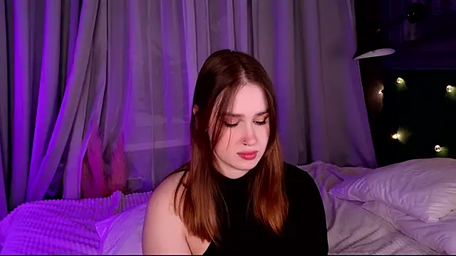 LoriMason Adlı Modelin Canlı XXX Sohbeti