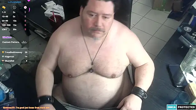 MysticDevil Pertunjukan Webcam