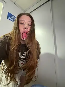 Pokazy przed kamerką – roouse