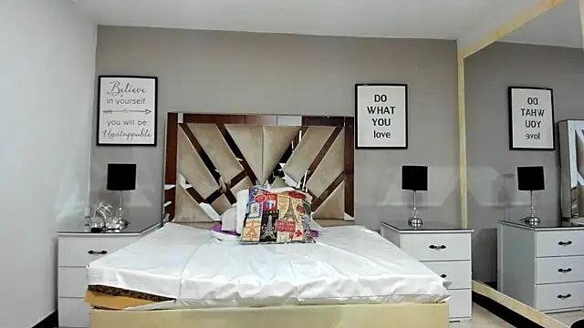 Živý XXX chat cellestehot