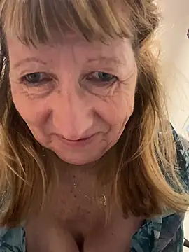 MatureKim's Webcam Show