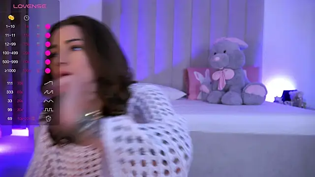 AishaSinsのライブXXXチャット