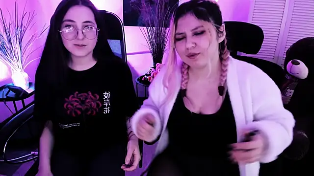 DiaAngell's Live XXX Chat