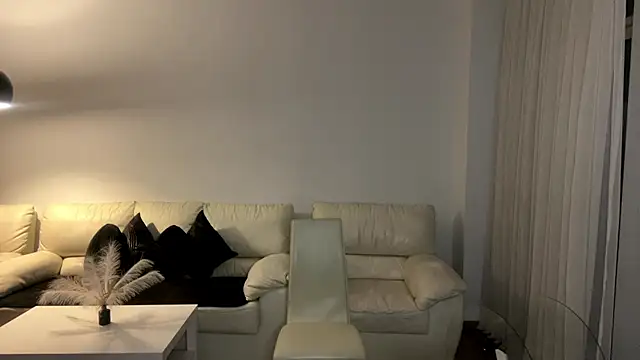 Chat XXX en directo de RoxelleSilvara69