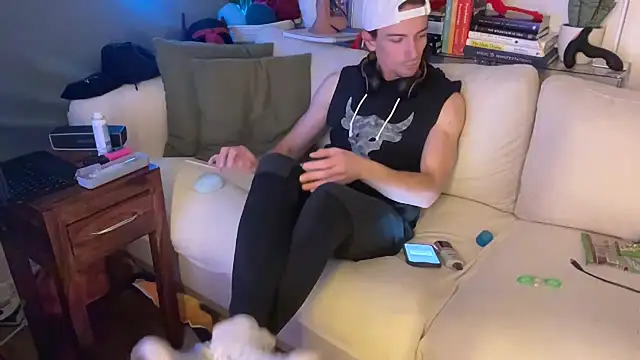 Pokazy przed kamerką – DylanBrook