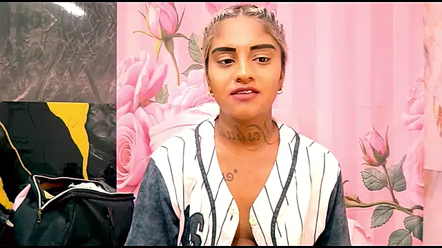 indian_barbie live XXX chat