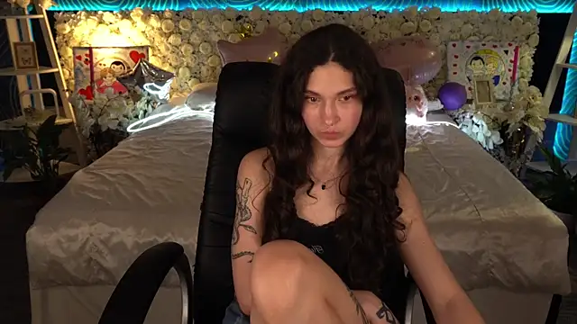 BabyFlowerr Chat XXX in diretta