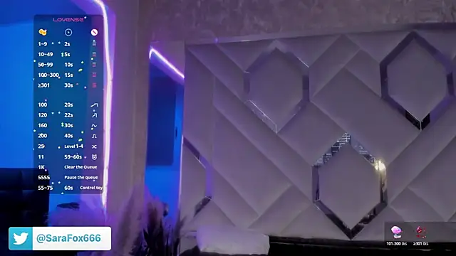 Živý XXX chat Sara_Foxx1