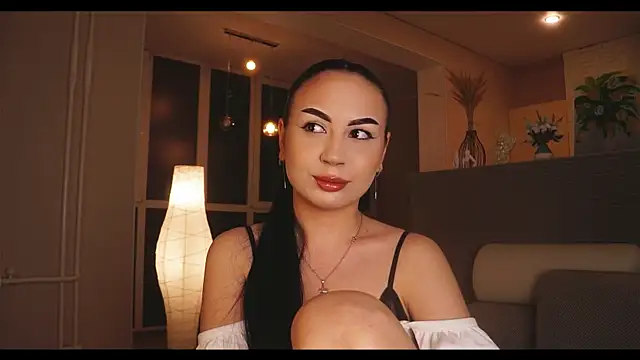 ZaraLane's Live XXX Chat