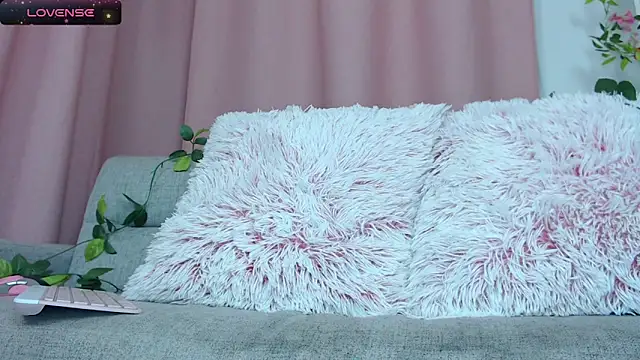 VenusIslove Pertunjukan Webcam