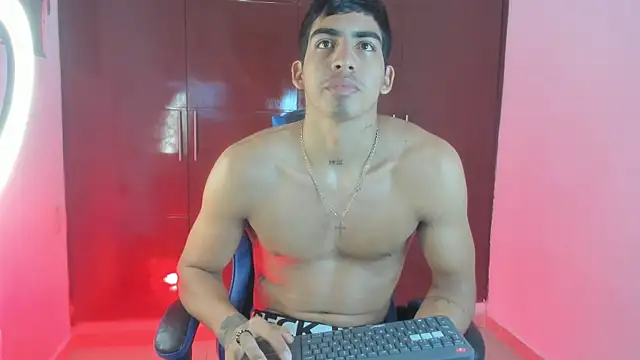 Milo_LatinBoy Live XXX-chat