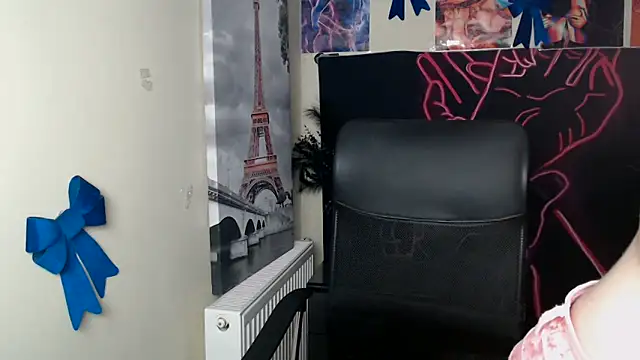 Živý XXX chat StellaCRL