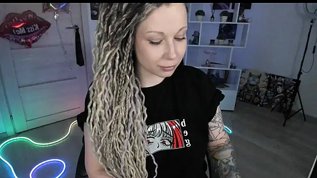 Онлайн чат XXX HoneySallyMoore