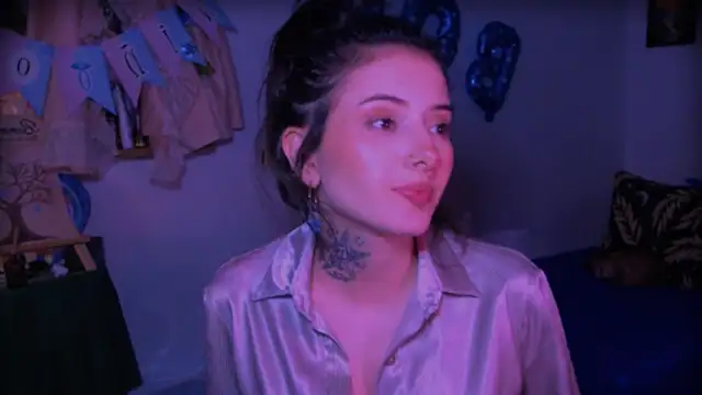 Chat XXX en directo de LiliJones_