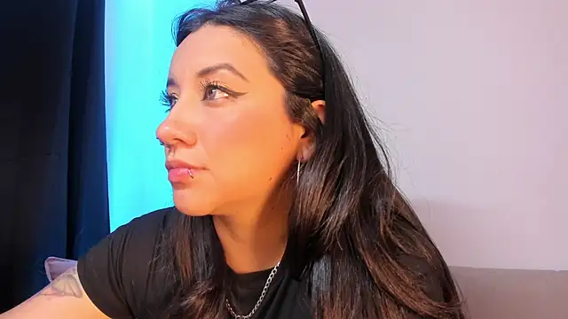 Chat XXX en directo de rose_xdd