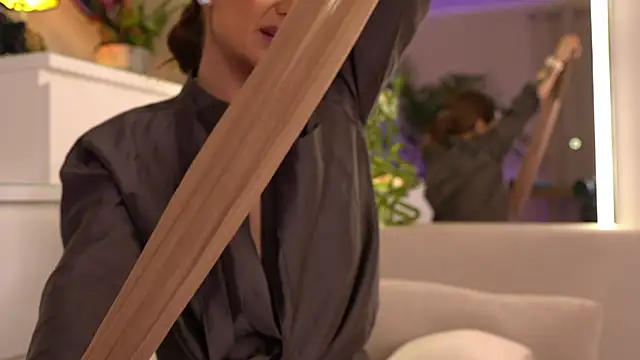 Tinydoll_XO Chat XXX in diretta