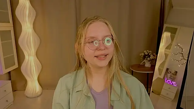 AlicaCohill's Live XXX Chat