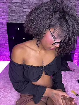 Morena_fire Live XXX-Chat