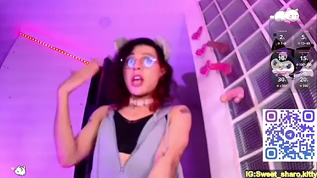 Sweet-SharoKitty webcam show