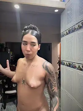 KaditaNavarro Live XXX Chat