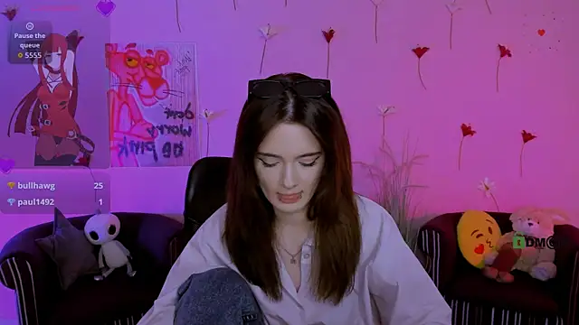 แชท XXX สดของ liana_kisses