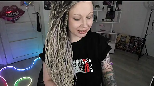 HoneySallyMooreのライブXXXチャット