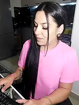 hot-babygirl Webcam show