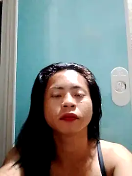 YourHotMenxie18 在線直播表演