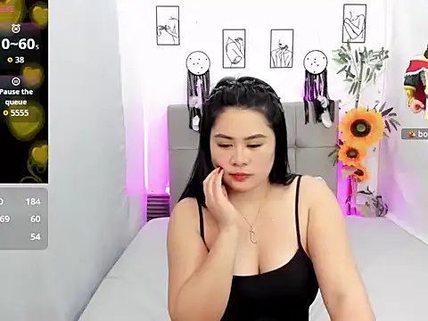 Ccinamonjazz Adlı Modelin Canlı XXX Sohbeti