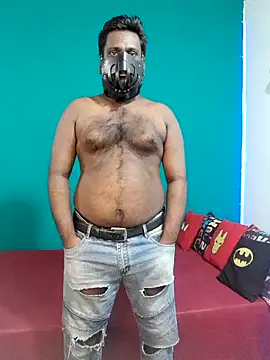 Rayansmith_n Webbikameraesitys