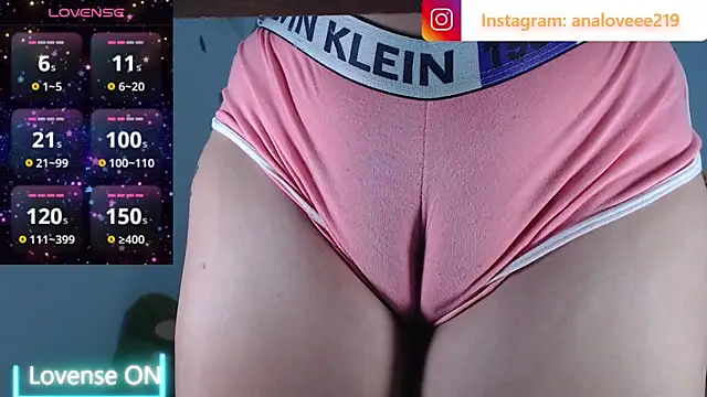 ana_studioのライブXXXチャット