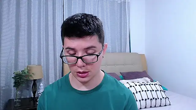 BlackFoXXX69 Webcam Show