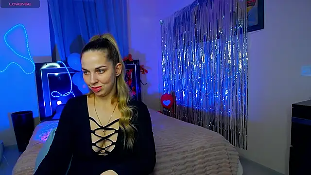 Alexandracandy's Live XXX Chat