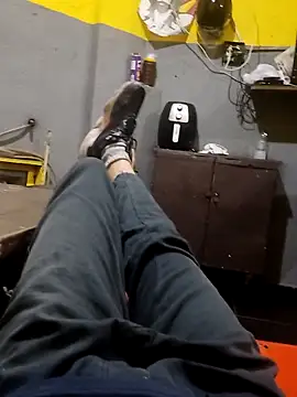 Pokazy przed kamerką – Juliano69xv