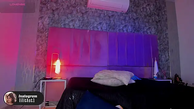 lilithst_: онлайн-секс-чат