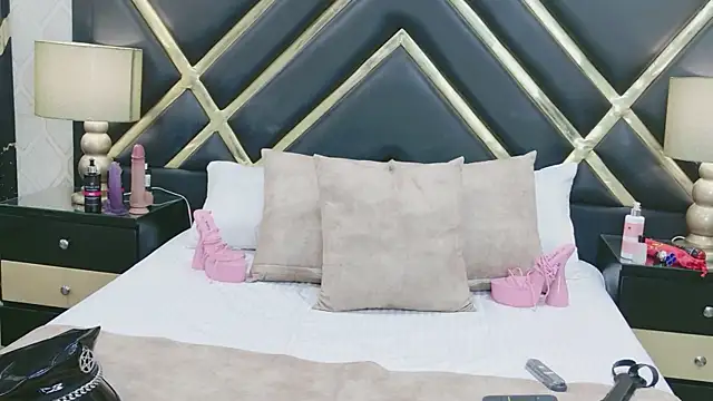 AntonellaEscudero Adlı Modelin Canlı XXX Sohbeti