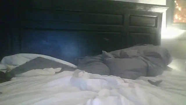 Pertunjukan Kamera Web Iced_cloudz