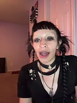 Gothbabbi Chat XXX in diretta