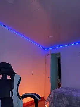 oliver_kyy Webcam Show