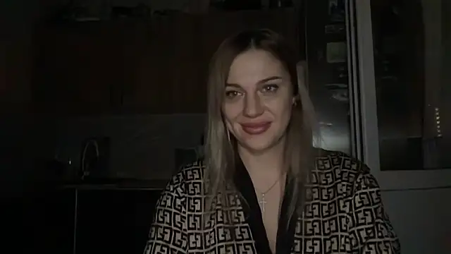 Chat +18 de Moniraya ao vivo