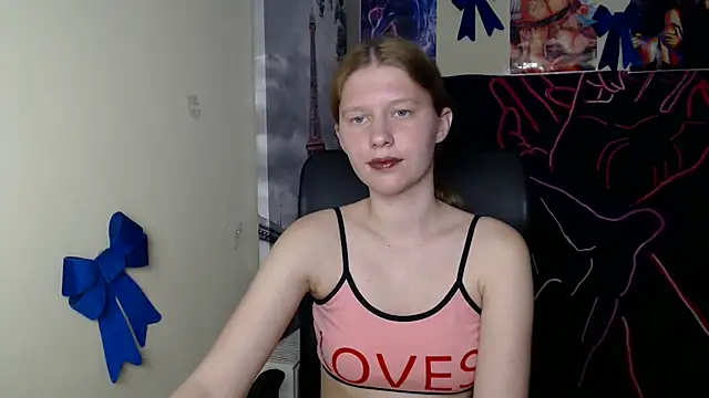 StellaCRL's Live XXX Chat