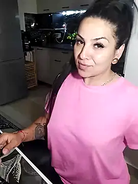 hot-babygirl: απευθείας συνομιλία ΧΧΧ