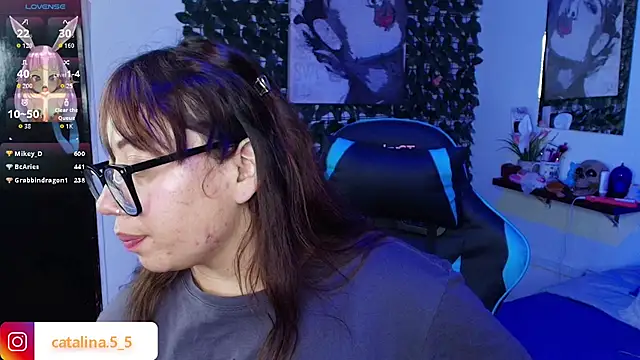 Kata_Bigboobs: απευθείας συνομιλία ΧΧΧ