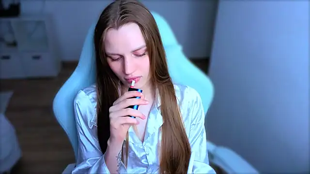 StellaLawless Live XXX-chat