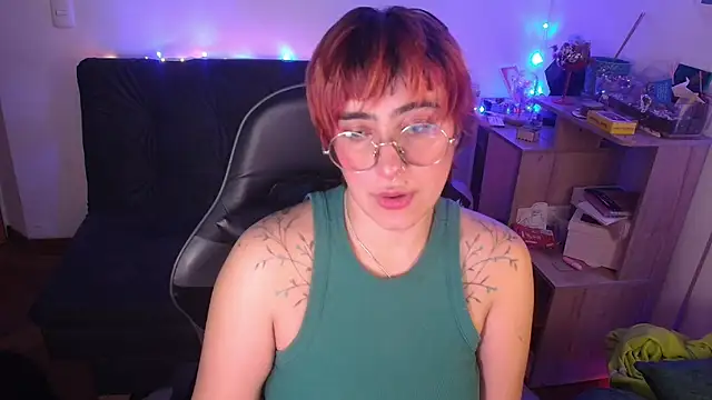 Онлайн чат XXX Miacatsito3