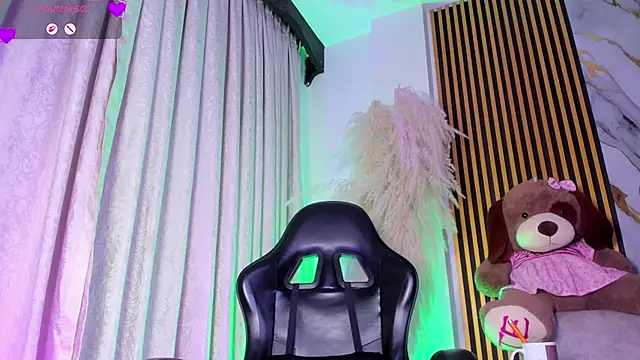 alejagarcia_ Live XXX-chat