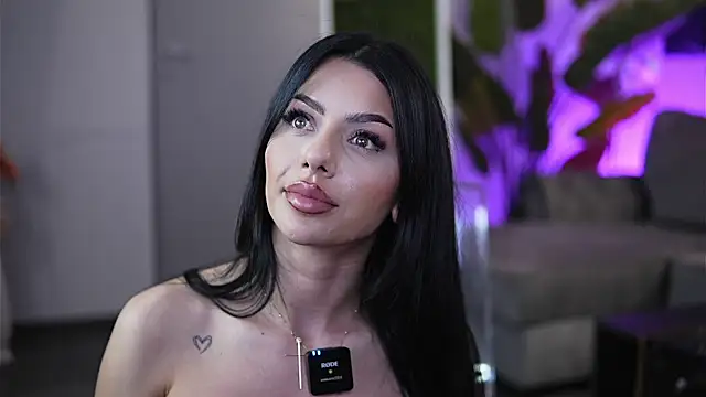 دردشة Ivy_Trix الجنسية المباشرة