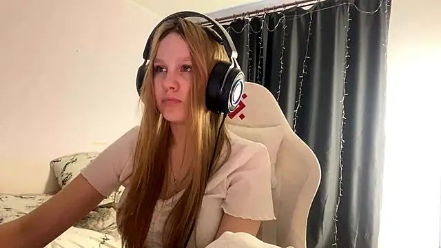 axin_burnelln Live XXX chat