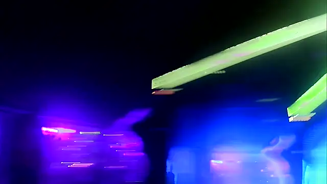 thingsbums: διαδικτυακό σόου στην κάμερα