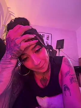 Онлайн чат XXX EmmyEvans1